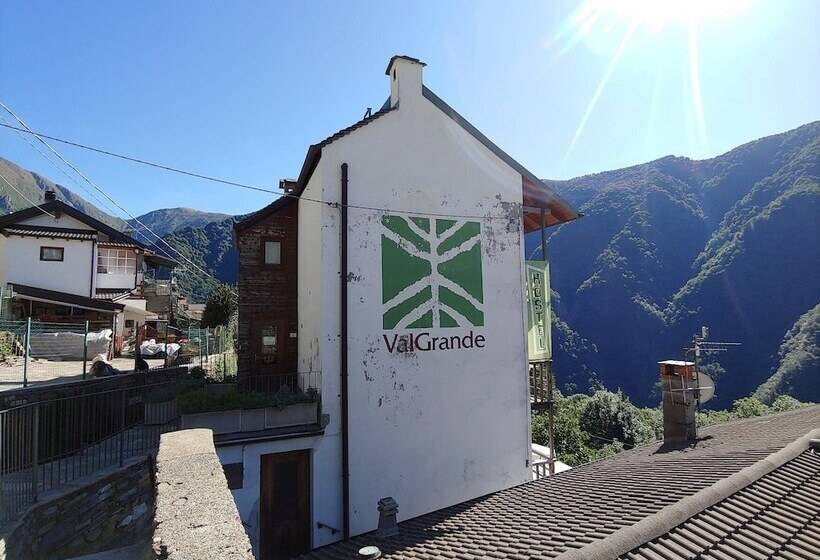 Hostal Ostello Val Grande