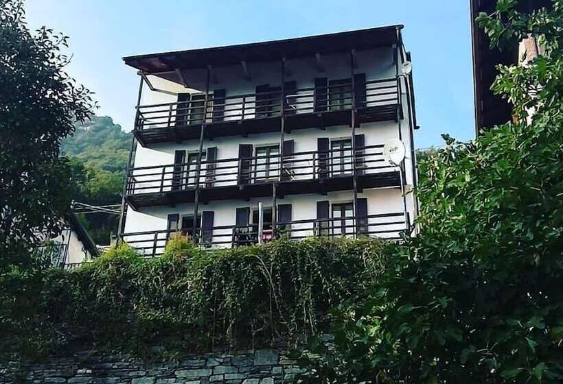 Hostal Ostello Val Grande