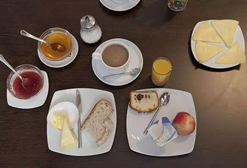 Pensión Albergue Turístico Salceda