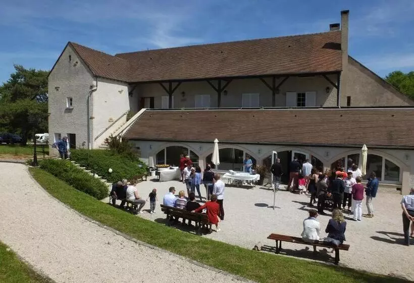 Majatalo Le Carré Saint Pierre