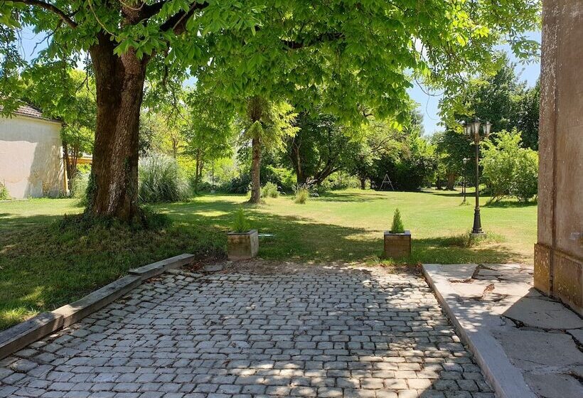بنسيون Château De Champblanc