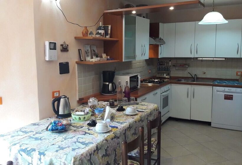 بنسيون La Sorgente