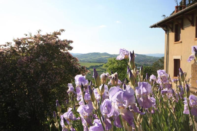 بنسيون La Source Doree