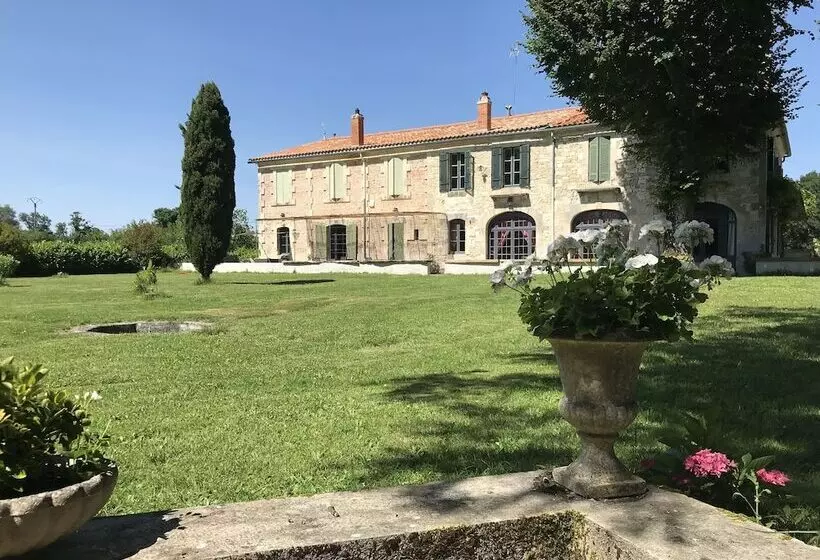 Majatalo Villa 2 Pas Sages