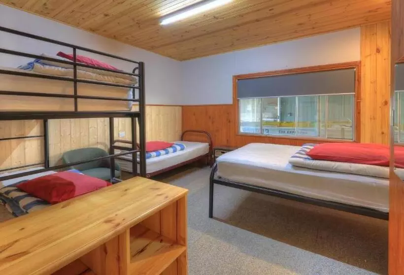 Anglers Reach Lakeside Village