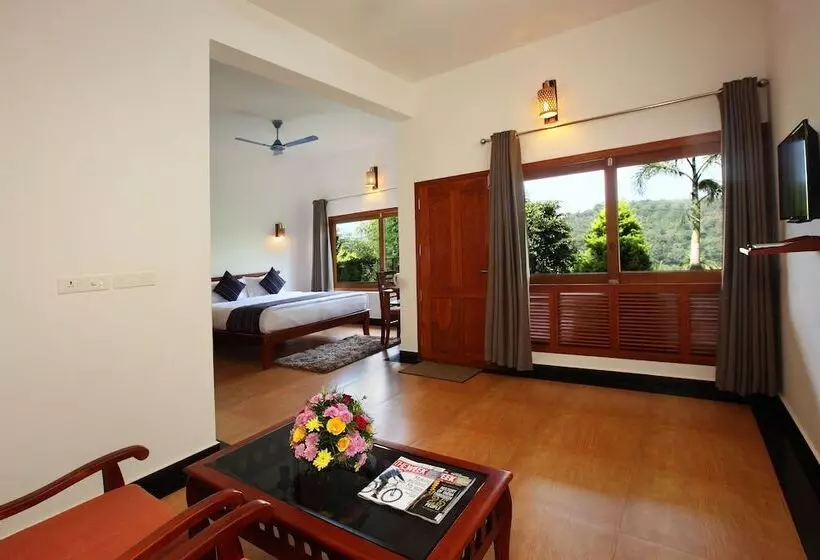 Arayal Resorts: A Unit Of Sharoy Resort, Wayanad