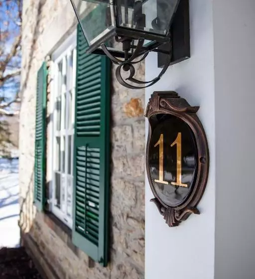 Aamiaismajoitus (B&B) Daffodil Acres