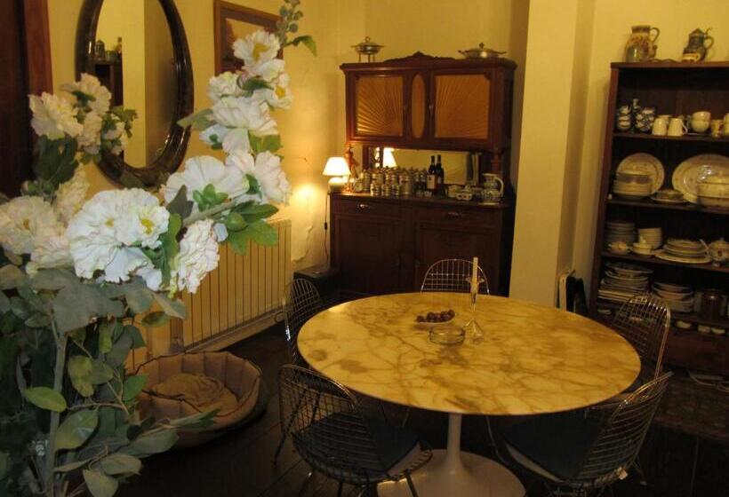 住宿加早餐  La Maison De Natasha