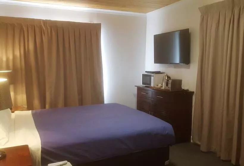 Clunes Motel
