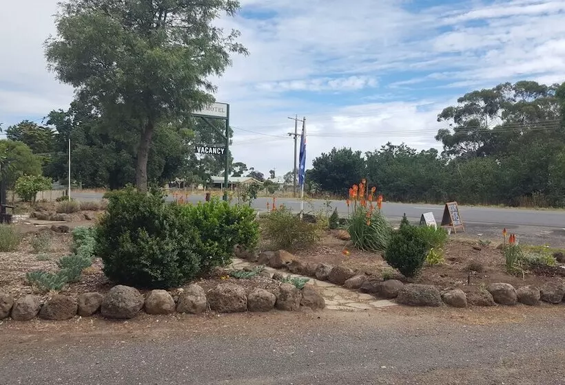 Clunes Motel
