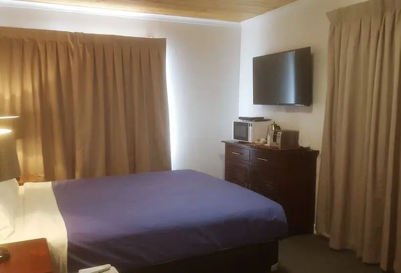Clunes Motel