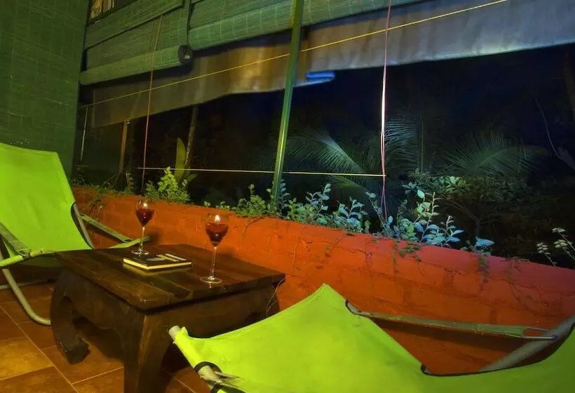 ホテル Grassroots Wayanad, Valley View Tents
