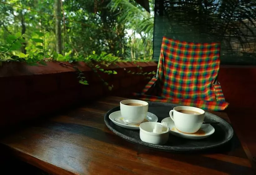 ホテル Grassroots Wayanad, Valley View Tents