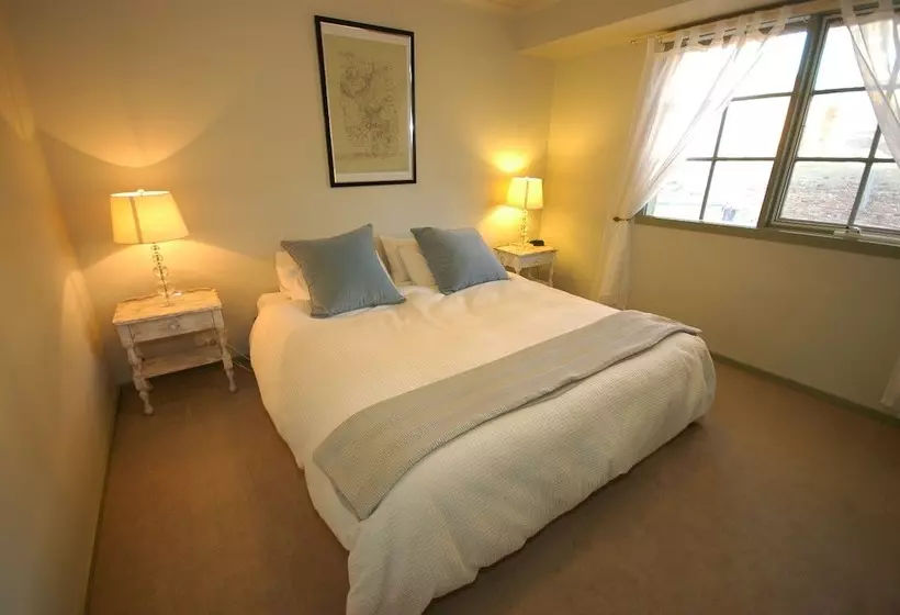 Mittagong Homestead & Cottages