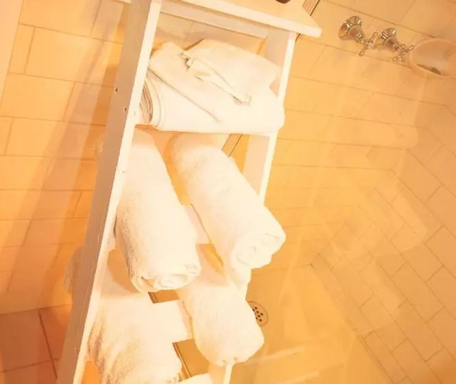 Mittagong Homestead & Cottages