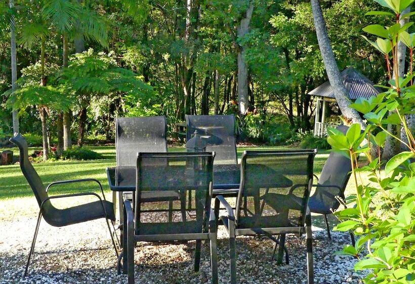 Mount Browne Cottage