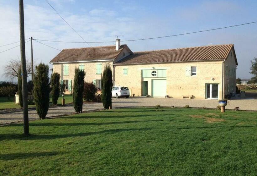 Пансион Le Coteau De Bazeille Spa & Sauna Sas