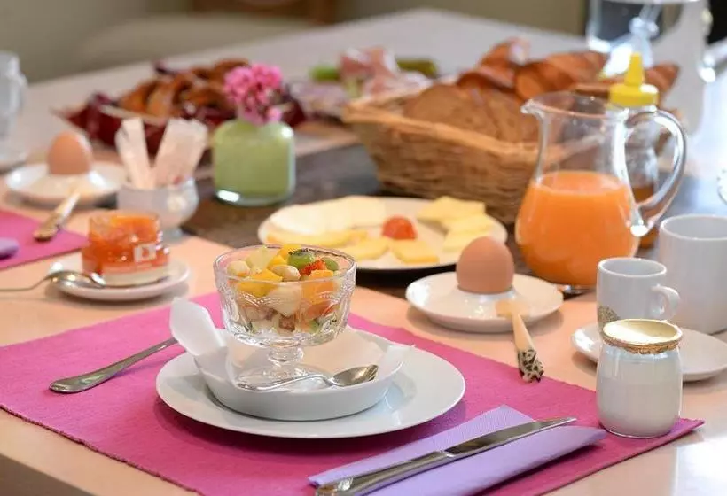 Majatalo Le Jardin De La Tuilerie