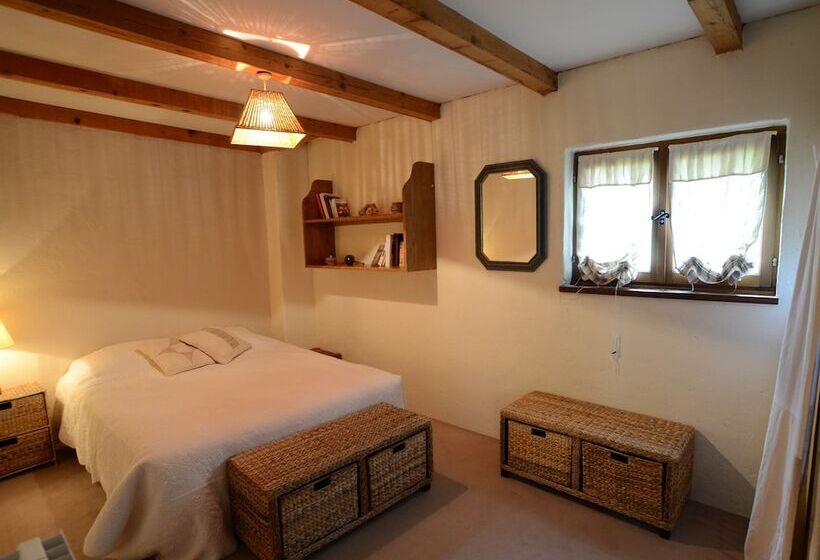 פנסיון Les Maisons De Chante Oiseau