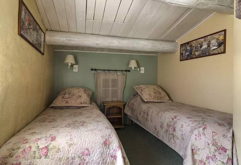 ペンション Les Maisons De Chante Oiseau