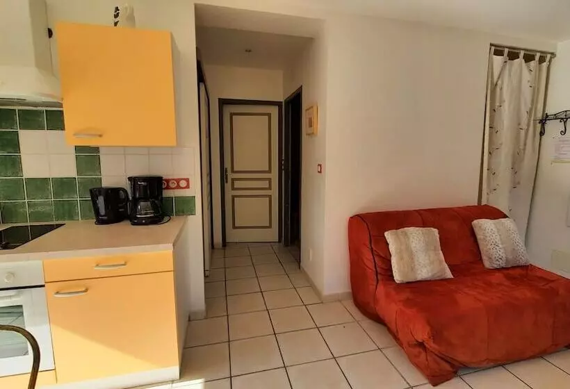 ペンション Puravida  Apparts