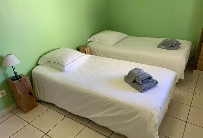 ペンション Puravida  Apparts