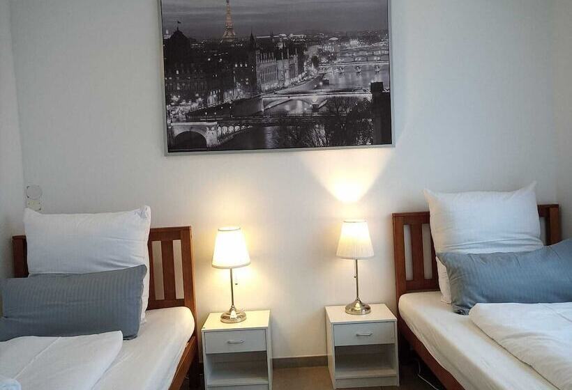 膳宿费 Zimmer Adelheid