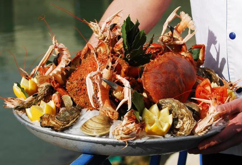 Bed and Breakfast Chambres D Hôtes Le Logis Du Port Paradis