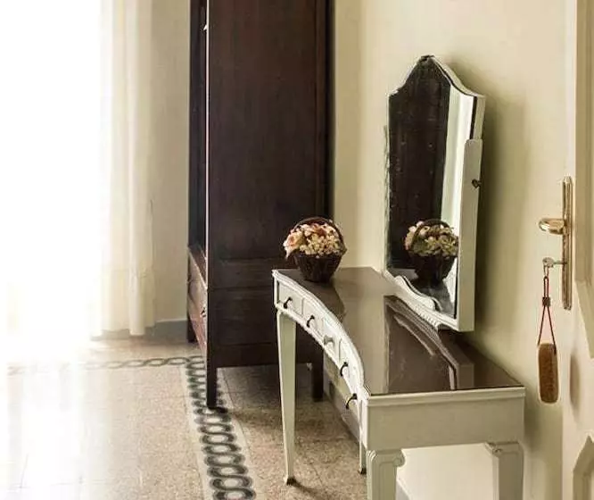 ベッドアンドブレックファースト Maruca S House. Cilento