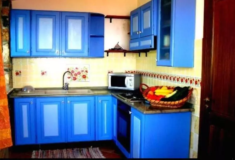 تختخواب و صبحانه Villa Basilio Accommodation