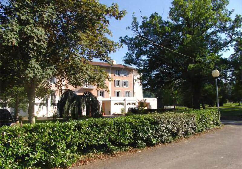 Brit Hotel Du Golf Le Lodge