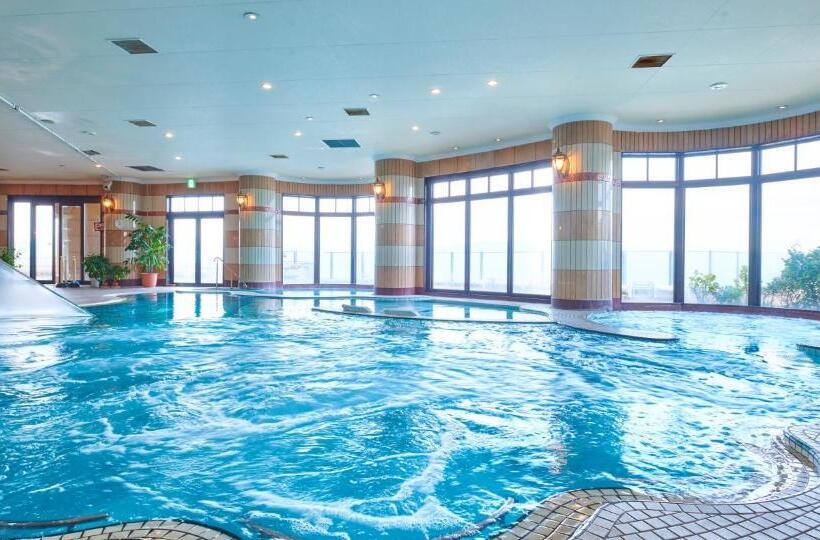 Enoshima Hotel ーenoshima Island Spa Hotel Buildingー