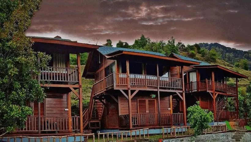 Hotelli Aranya Virasat