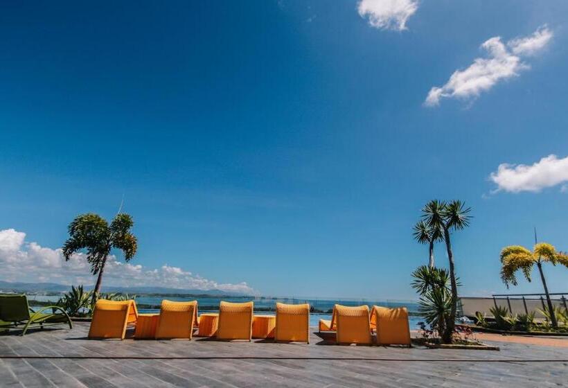 Hotell C Suites At Mactan Newtown