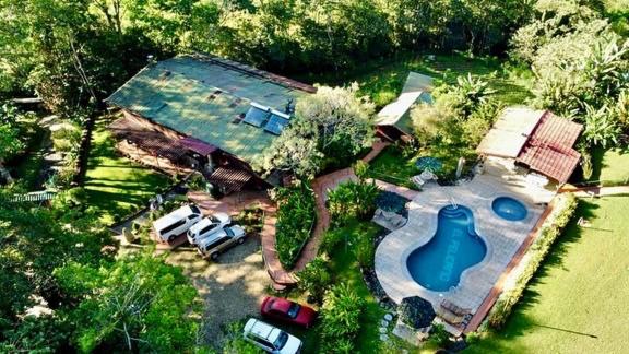 فندق De Montana El Pelicano