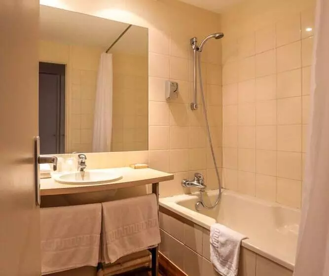 Hotelli Hôtel L'ermitage