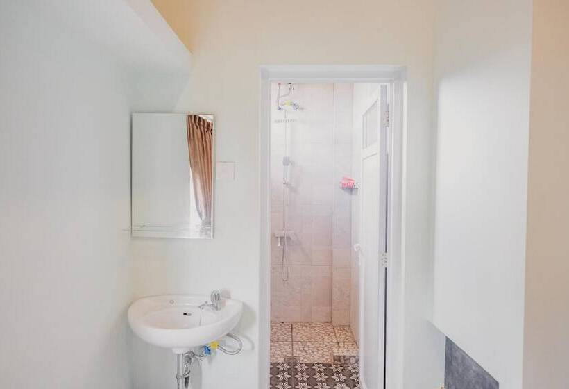 בית מלון כפרי Reddoorz @ Jalan Pangeran Antasari Lampung 2