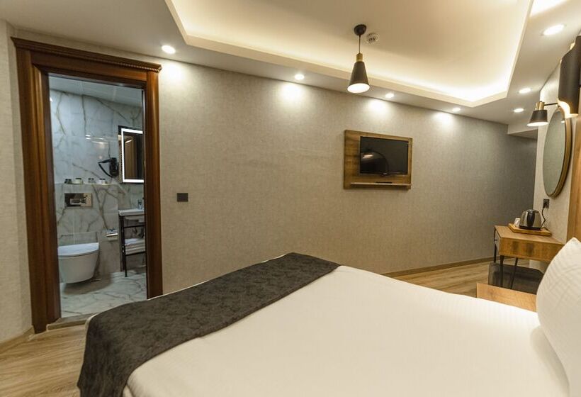 هتل World Heritage Center