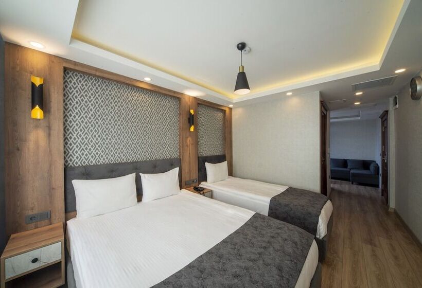 هتل World Heritage Center