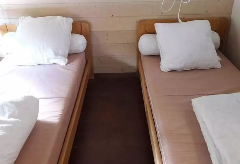 ペンション Chambre D Hôtes Du Bugnon