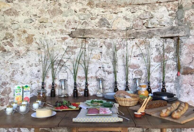 פנסיון Domaine De Brousson