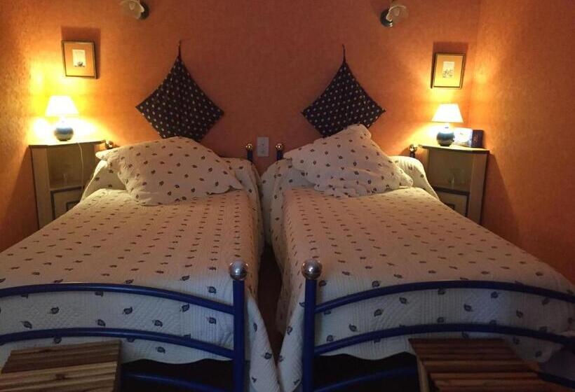 פנסיון Domaine De Brousson