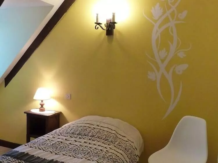 Majatalo Domaine Des Garennes