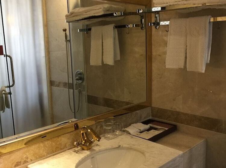 旅馆 Kelly Wah International