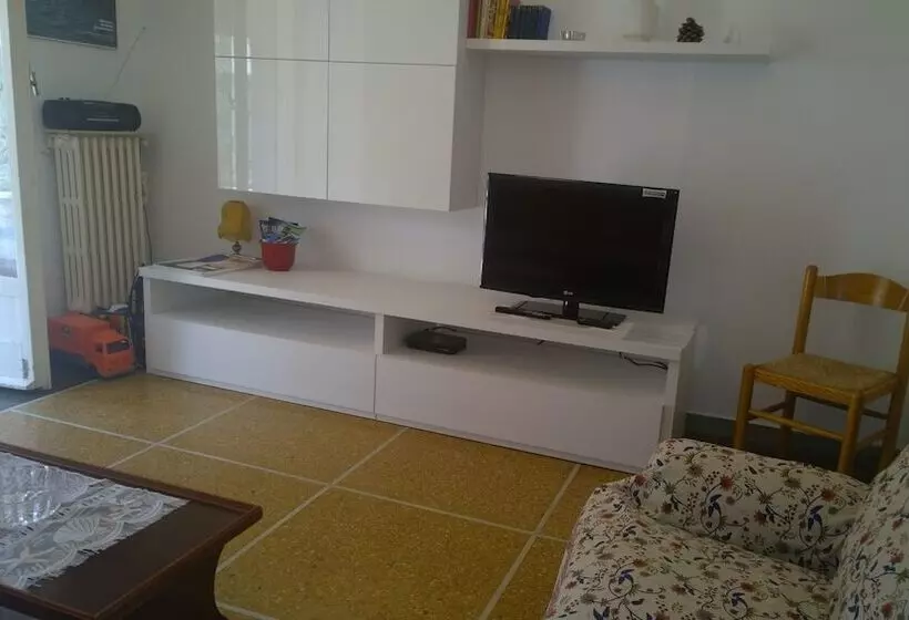 Sestri Mare & Beach Services Residence