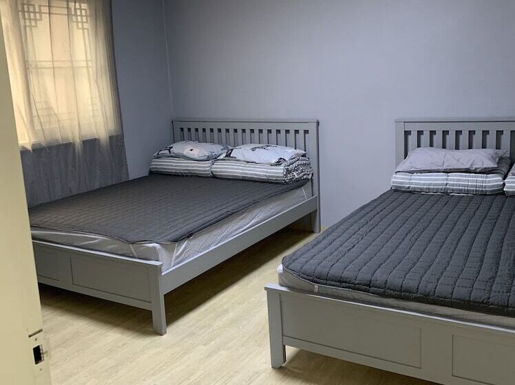 Bomulzip Hongdae Branch Hostel