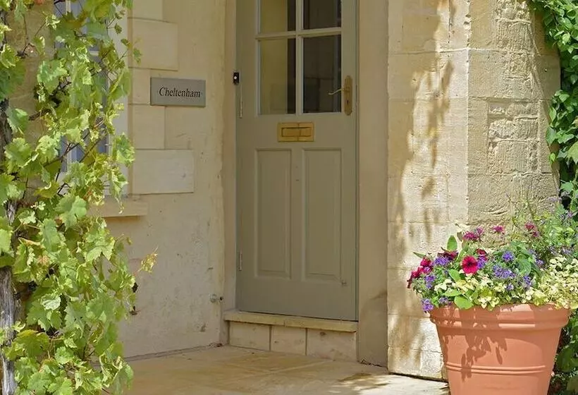 Cheltenham Cottage