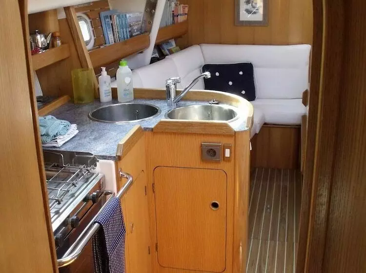 ホテル Boat Voilier Atlantis