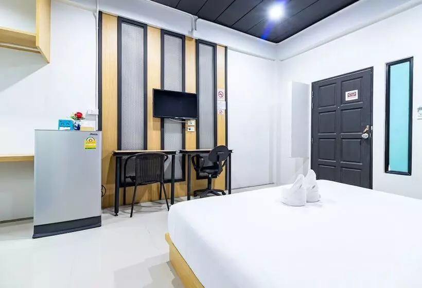 هتل Cs Klongtoey Grand Resort