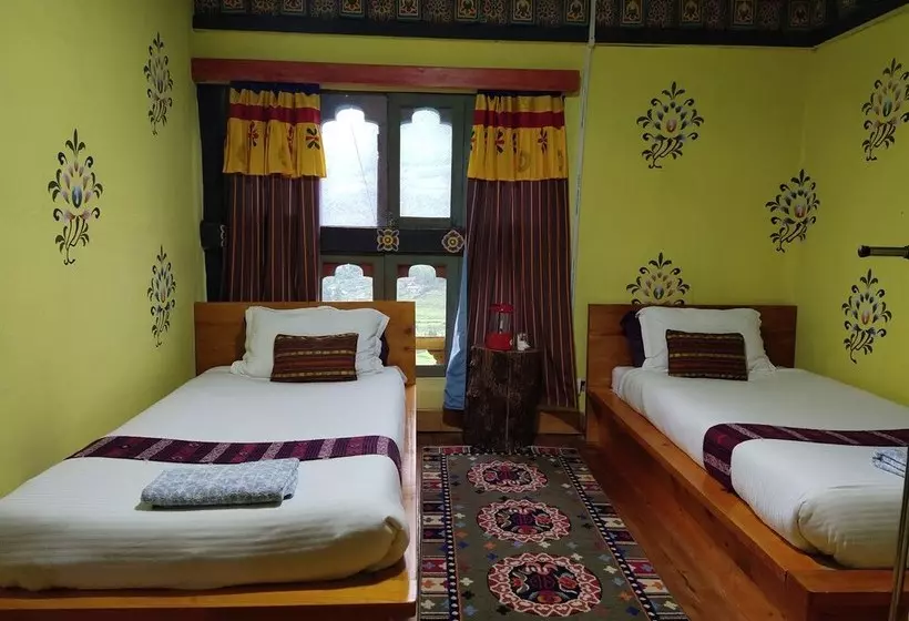 هتل Paro Village View Home Stay